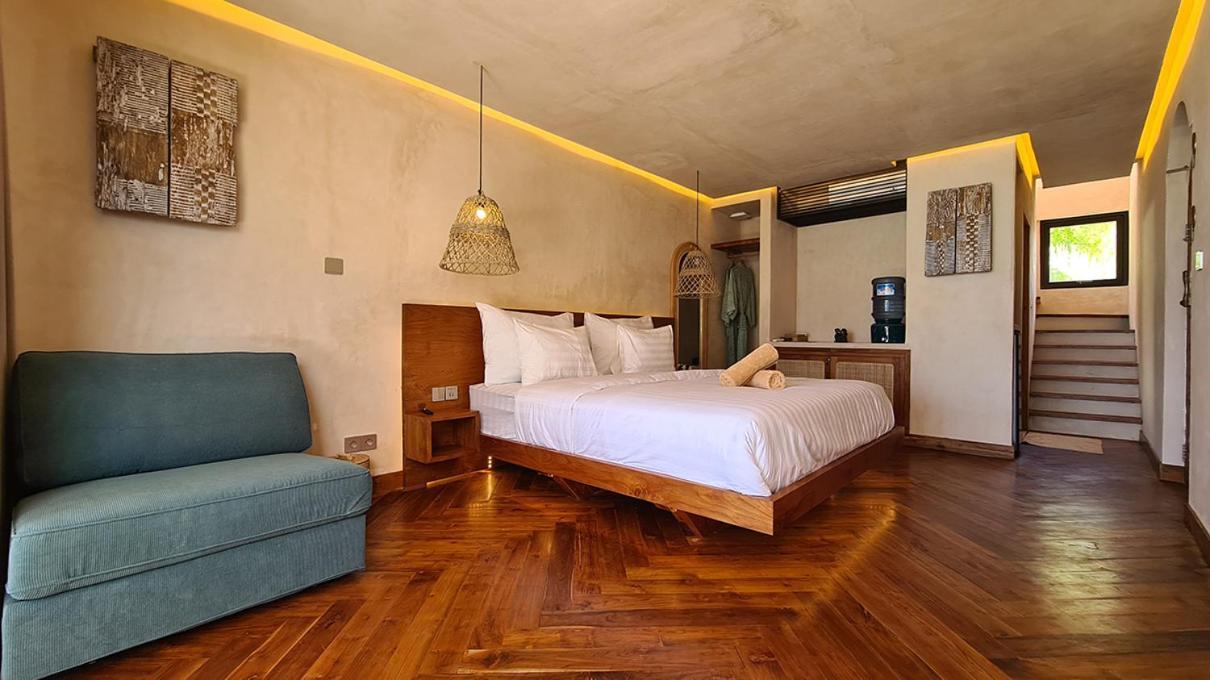 Shore Thing Gili Air Beachfront Apartment ภายนอก รูปภาพ
